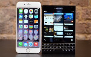 Blackberry-passport-vs-apple-iphone-6