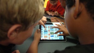 Source: http://www.koooky.com/wp-content/uploads/2015/09/kids-learning.jpg 