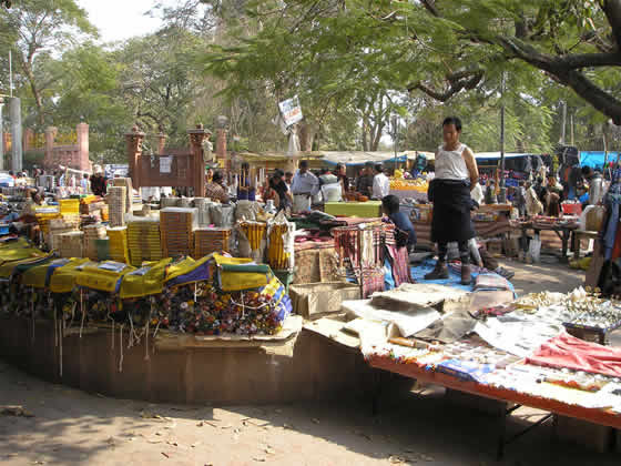 BodhGaya_streetscene3