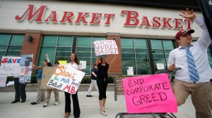 140731180308-market-basket-protest-story-top