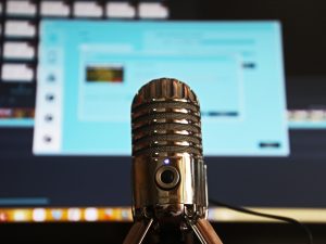 Podcasting in Education: What Are the Benefits?