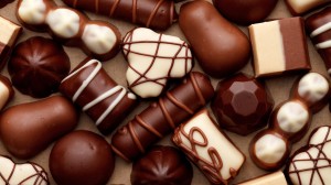 http://images6.fanpop.com/image/photos/34600000/Sweet-Yummy-Chocolate-chocolate-34691292-1920-1080.jpg