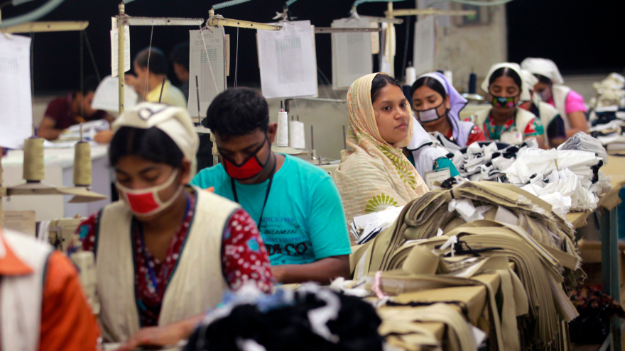 bangladesh-factory-workers