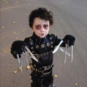 Halloween-Costumes-Worn-by-Children-9