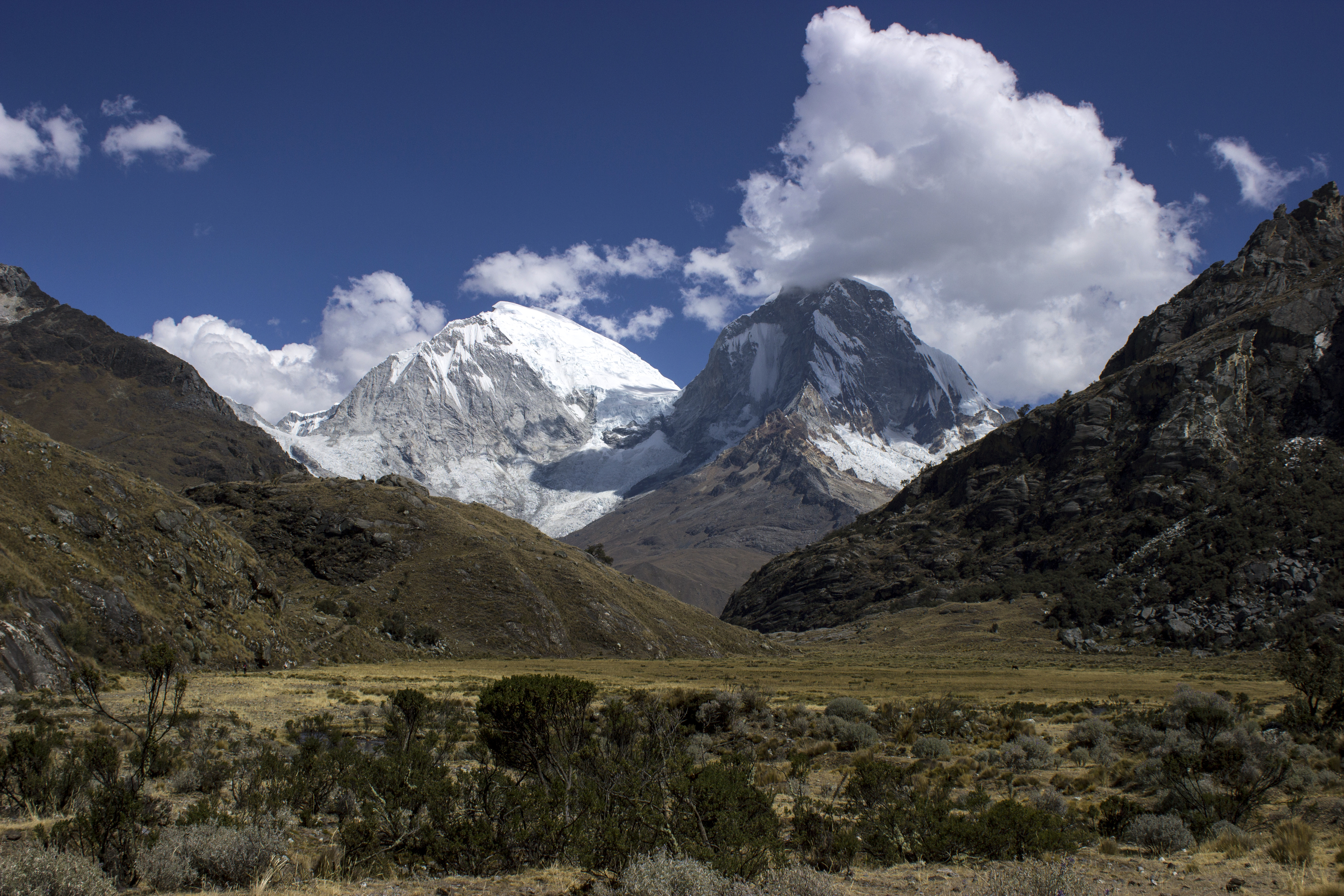 Huascaran North (right) and South (left). South summit is the highest point in Peru!
