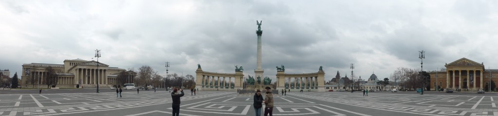 Heroes' Square 