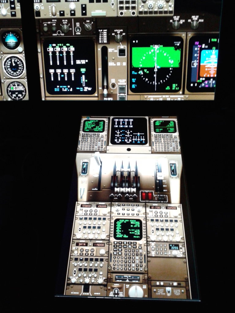 fsx picture of 747 cockpit