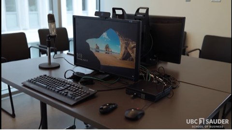 Image of the setup for COMM196 Student presentations.